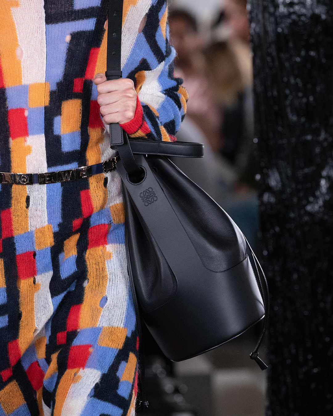 LOEWE - The new Balloon backpack crafted in black leather debuted at the LOEWE FW20 Men's show.

Now available on loewe.com

#LOEWE #LOEWEFW20 #BalloonBag