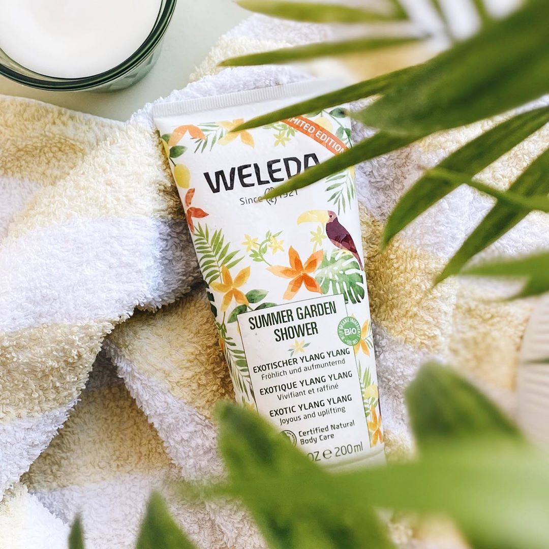 Weleda Russia - 🌺Гель для душа Summer Garden — это ваше персональное лето! В его сочном аромате коктейль из натуральных эфирных масел иланг-иланга, лимона и копаиба. Пробуждает и заряжает энергией!...