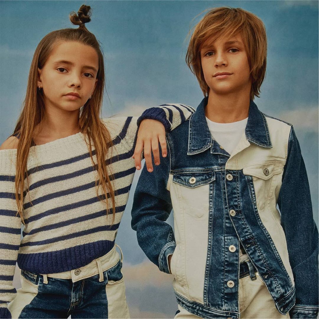 Пепи джинс. Pepe Jeans Kids имиджевые фото.