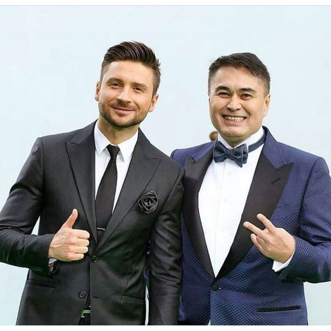 Sergey Lazarev - Дорогой Арман! @arman_dav ! От всей души с Днем Рождения!! Желаю твоей прекрасной большой семье добра, мира, счастья и благополучия! Будьте здоровы! Новых высот и идей тебе и твоим пр...