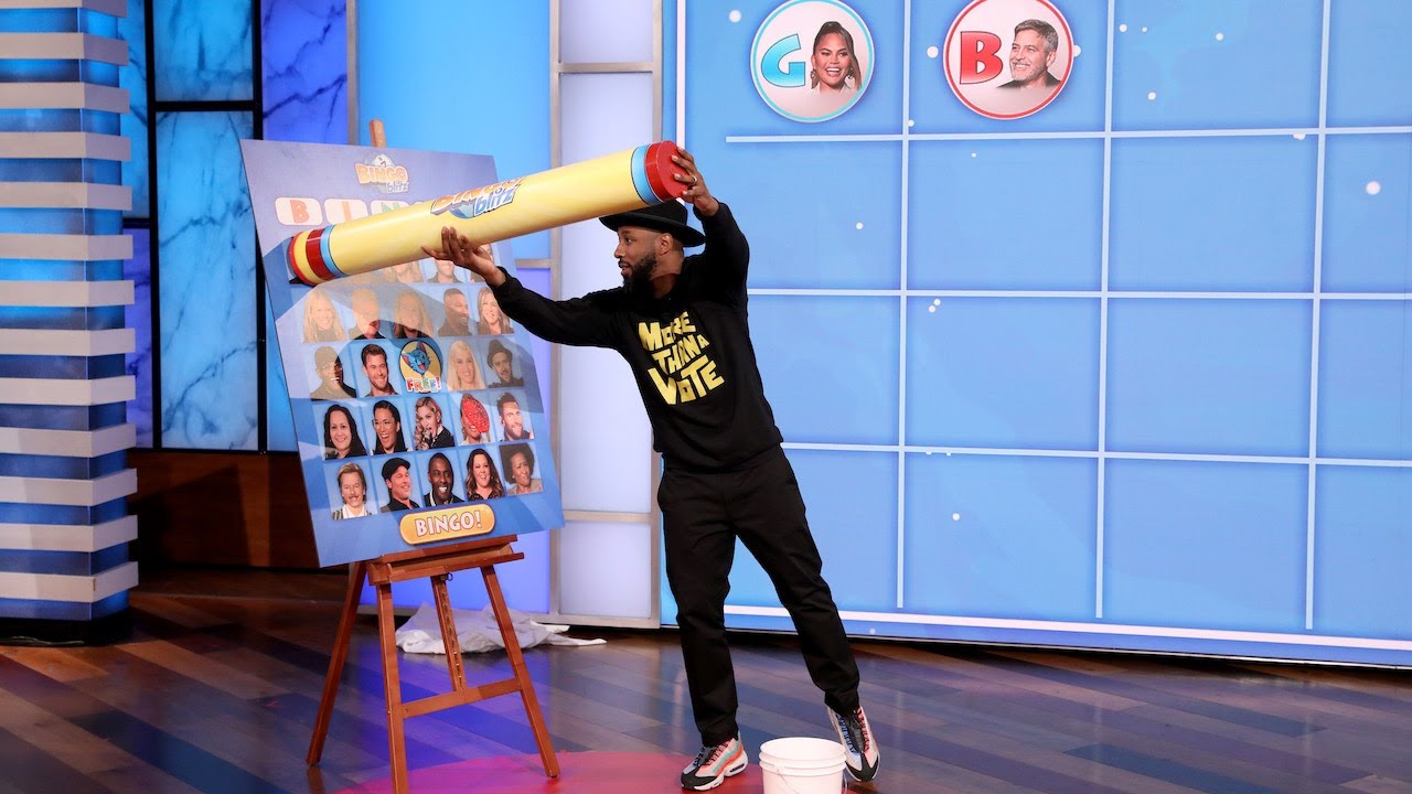 Brad Pitt & Reese Witherspoon Help a Fan 'Bingo Blitz' Their Way to Riches
