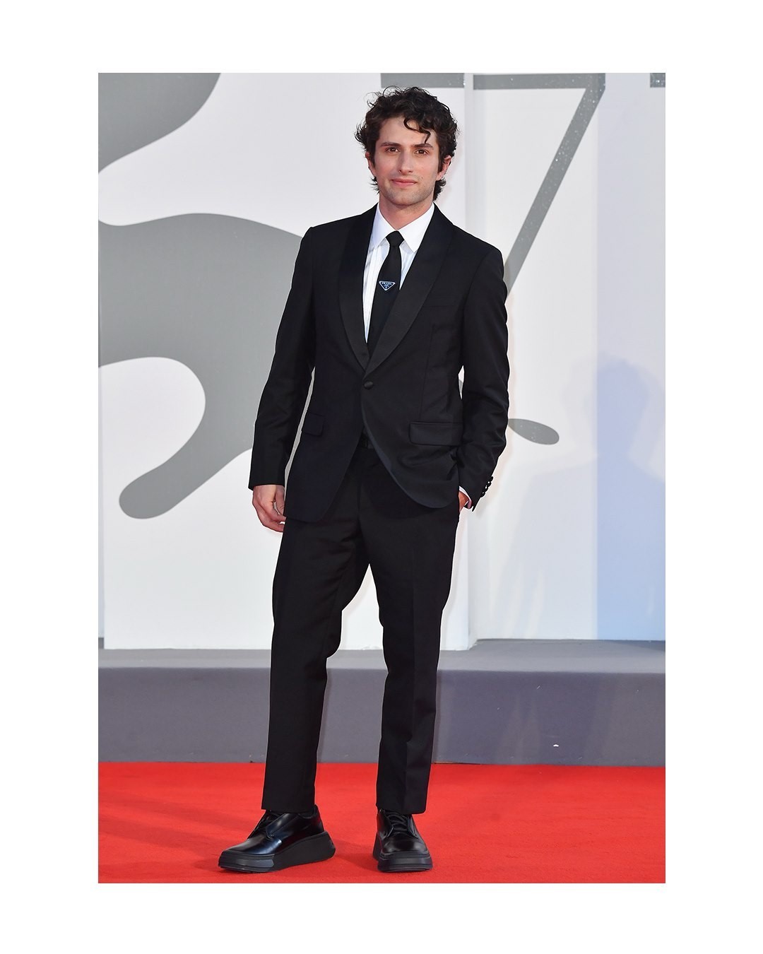 Prada - @Dario Yazbek Bernal wears #Prada while attending the “Nuevo Orden” (New Order)  première at the 77th International #VeniceFilmFestival.
#Venezia77