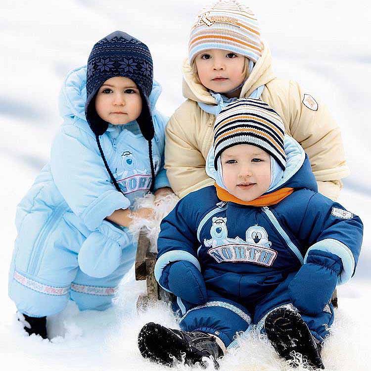 Детская одежда - Одежда Пилгуни производится с использованием утеплителя Изософт. Он достаточно тонкий, конечно не такой тонкий как Тинсулейт, но более комфортный. В одежде с утеплителем Изософт малыш...