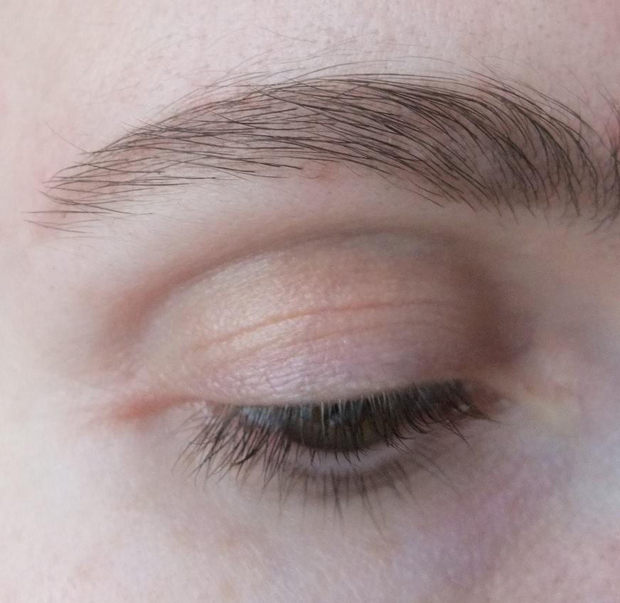 Одни из лучших теней для бровей - Catrice Eyebrow Set9 449e99_lbox.jpg