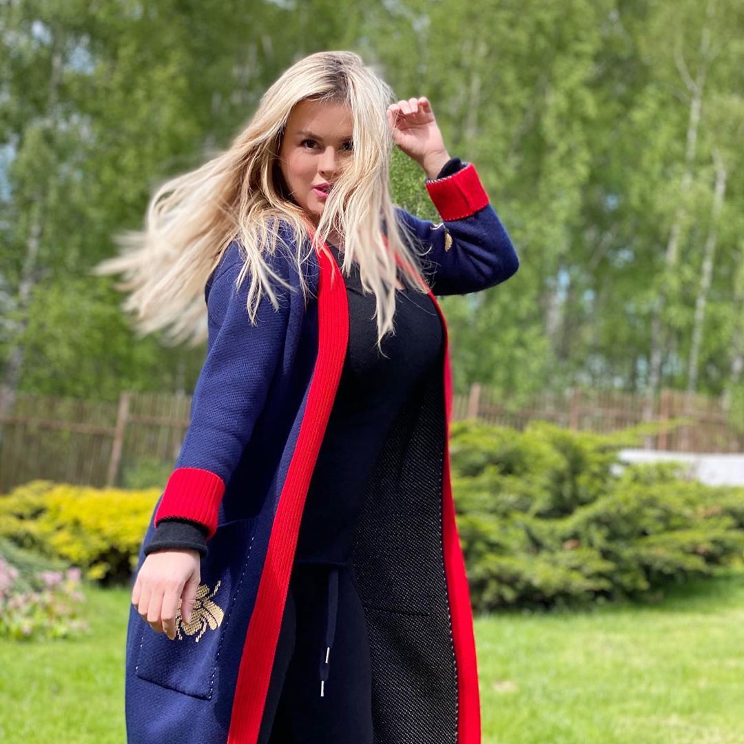 Семенович Анна - Дорогие врачи Москвы и все-все-все работники московской медицины! От всей души поздравляю вас с вашим профессиональным праздником! Разрешите сказать вам спасибо за вашу работу, многим...