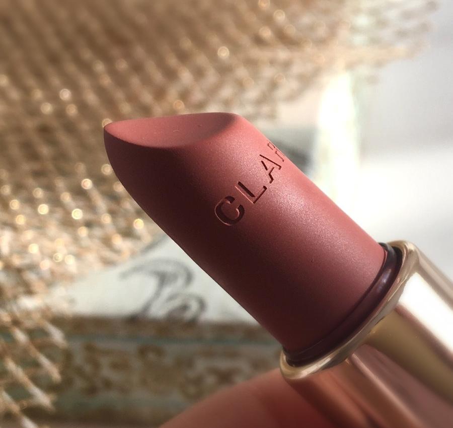 Sandy pink clarins