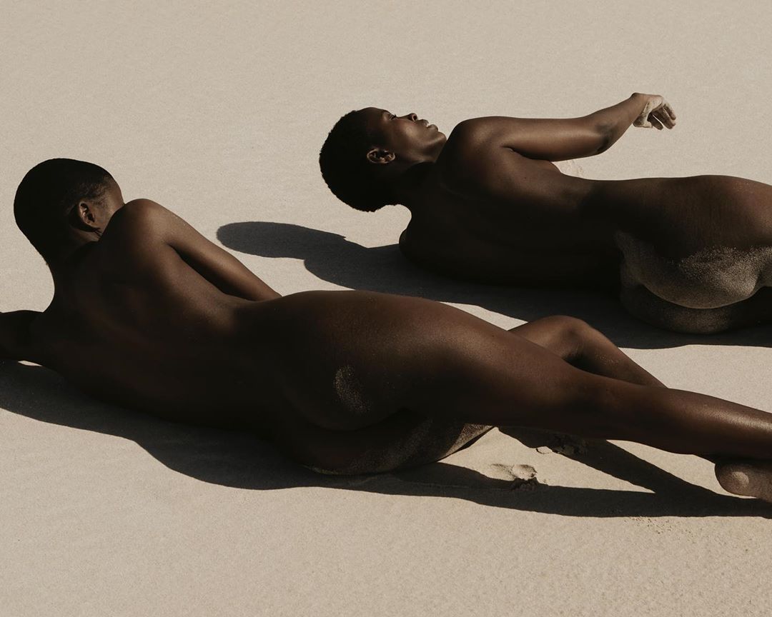 Burberry - 'I love playing with shapes and movement. I wanted to celebrate the human form and nature as one.' 
.
@MichaelOliverLove explores the interconnectedness between the human body and nature wi...