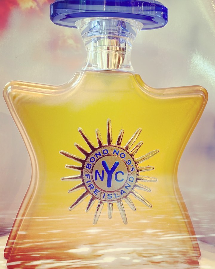 Bond No. 9 Fragrances - Who is ready for the weekend?  Bond No.9 Fire Island #tbt #summerscent #bondno9 #bondno9perfume #bondno9ny #ilovebondno9