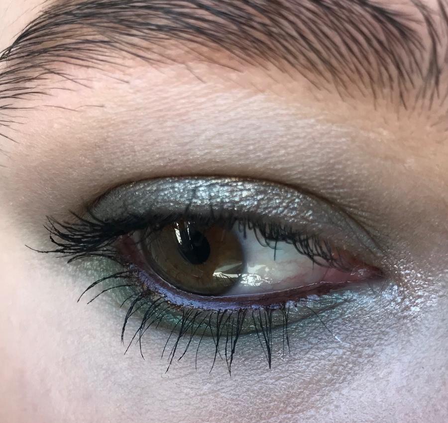 Отзыв. Карандаш-кайал для глаз Beyu Color Kajal 17715 96d2cf_lbox.jpg