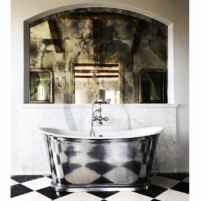 Perlier USA - One look at this gorgeous bath and we’re on a quest to find a silver tub! .

#repost @odginteriors 
#perlierusa #bathenvy