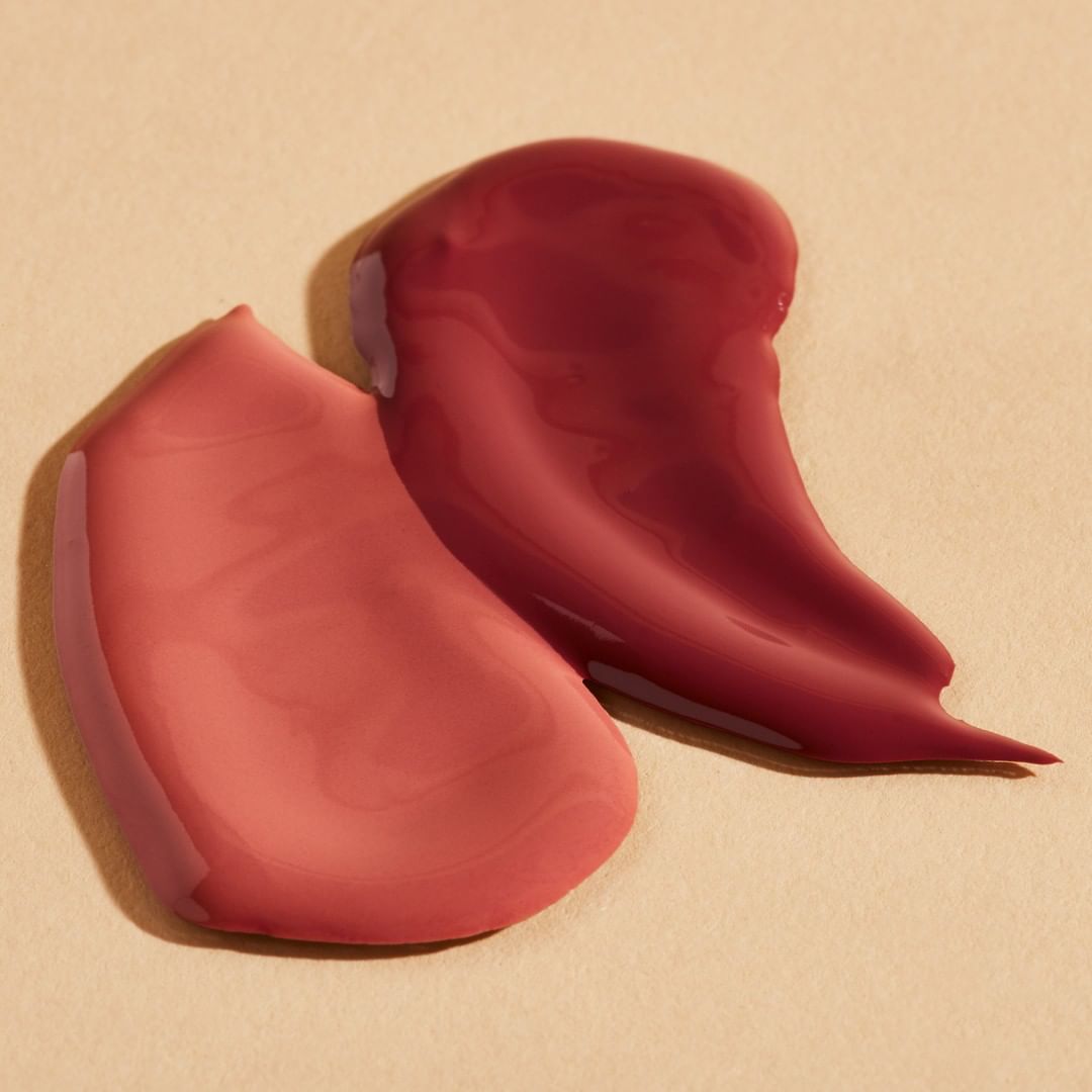 100% PURE - The quickest way to get scrumptious lips in one swipe? LIP CARAMELS, baby! 🤤✨⠀⠀⠀⠀⠀⠀⠀⠀⠀
⠀⠀⠀⠀⠀⠀⠀⠀⠀
Pictured in Butterchew and Truffle.⠀⠀⠀⠀⠀⠀⠀⠀⠀
⠀⠀⠀⠀⠀⠀⠀⠀⠀
#texturetuesday #makeuptexture #lipc...