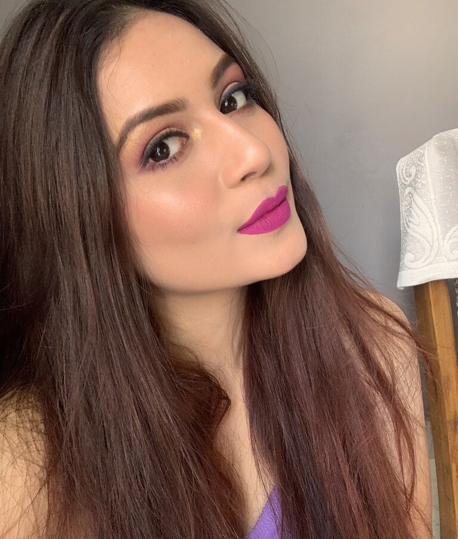 SUGAR Cosmetics - All eyes on you! 😍⁠
In frame: @ritu.singh27⁠
⁠
🚨CONTEST ALERT🚨⁠
Rules:⁠
1. Upload a picture of you wearing pink makeup (Example: pink lips, pink eyes, full face pink, etc)⁠
2. Tag as...