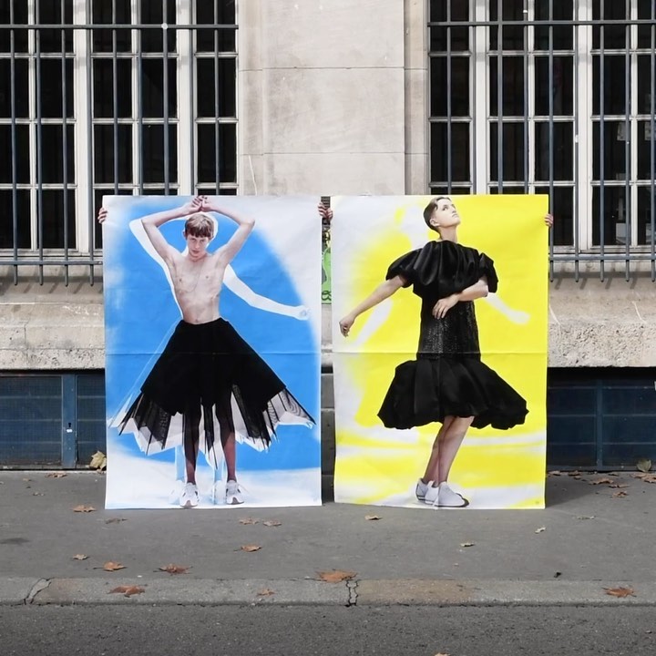 MATCHESFASHION Woman - As a digital Paris Fashion Week continues, Jonathan Anderson’s @loewe pushes forward the ‘show in a box’ concept – that the label delivered for the men’s SS21 shows earlier this...