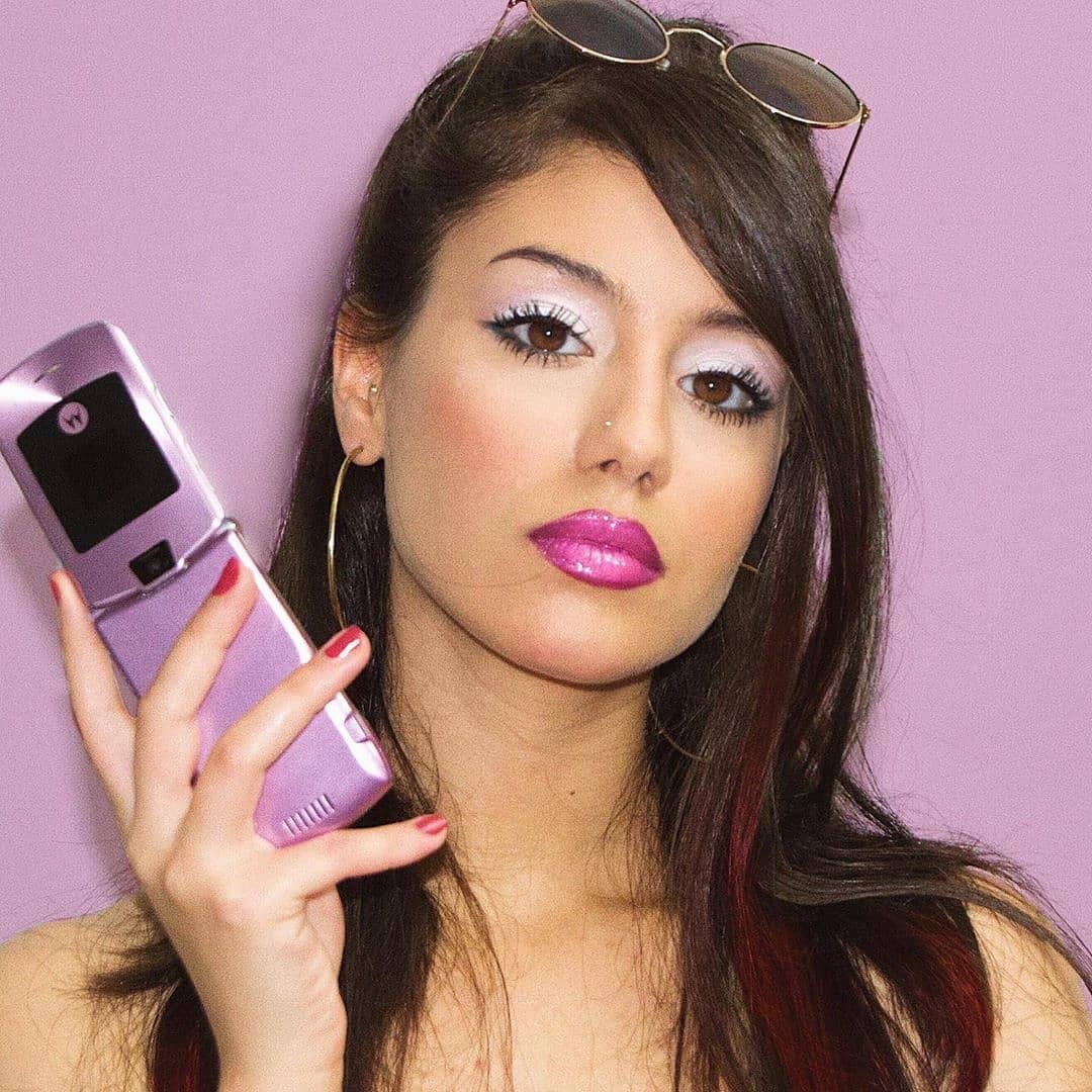 theBalm Cosmetics - Which product are you dialing up? Let us know in the comments below!
​✨= Mary Lou Manizer
​💋= Meet Matte Hughes
​💣= BalmShelter Tinted Moisturizer
​⚾= Schwing

Bahama Mama Bronzer...