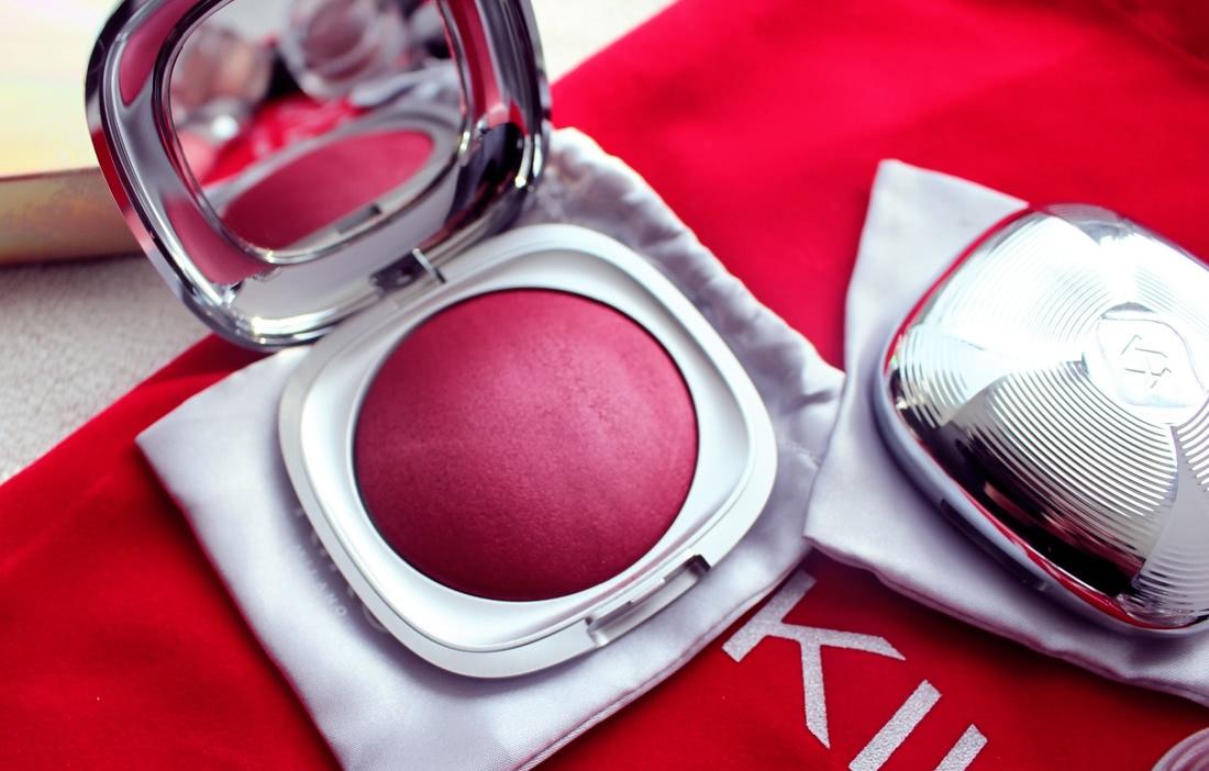 Kiko milano blush. Kiko Milano румяна. Kiko Milano румяна запеченные. Кико Милано румяна свотчи. Кико лимитированная коллекция румяна.