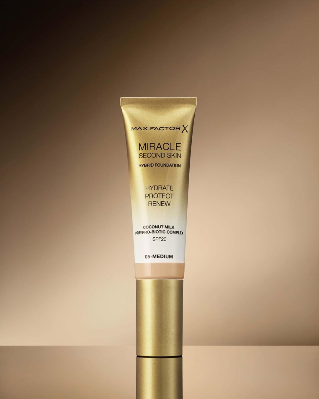 Max Factor - NEW Miracle Second Skin Foundation. This lightweight foundation contains SPF20 for added protection ☀️ and is infused with coconut milk for long lasting hydration 💧

#MiracleSecondSkin
#M...