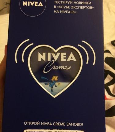 Универсальный увлажняющий крем NIVEA Creme фото