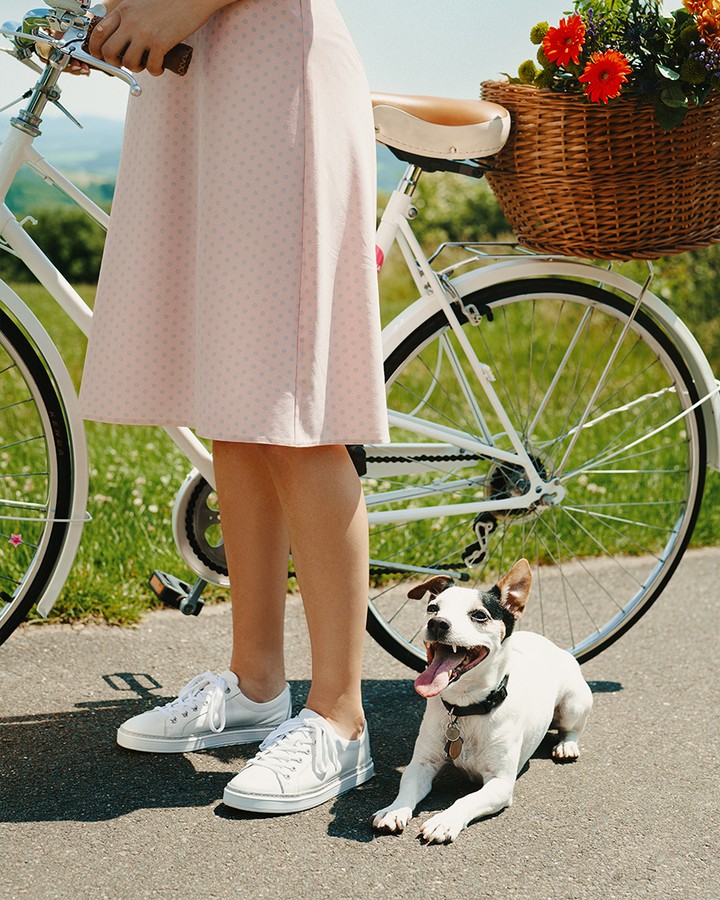 Bata Brands - Roll into the rest of summer with white canvas sneakers for a bike chic look that’s truly chic. 
.
.
.
.
.

#BataShoes #Sneakers #SummerVibes #Stylish #Shoes #ShoesLover #Fashion