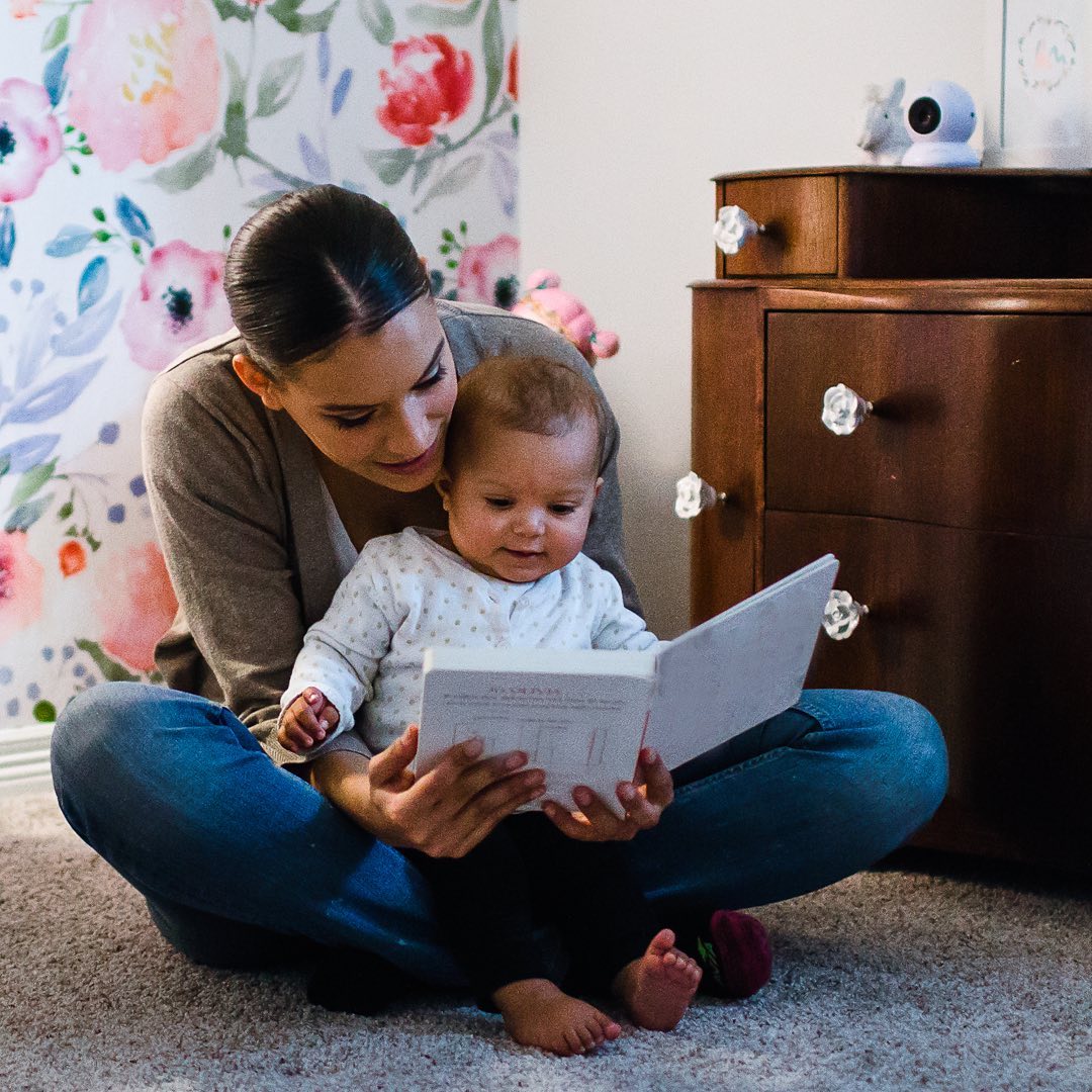 JOHNSON’S® - It’s Storytime! 📚 📖
.
Just as it was with her mom and her mom’s mom before that, this little one’s nighttime routine is not complete without the family’s favorite book.
.
We know that you...