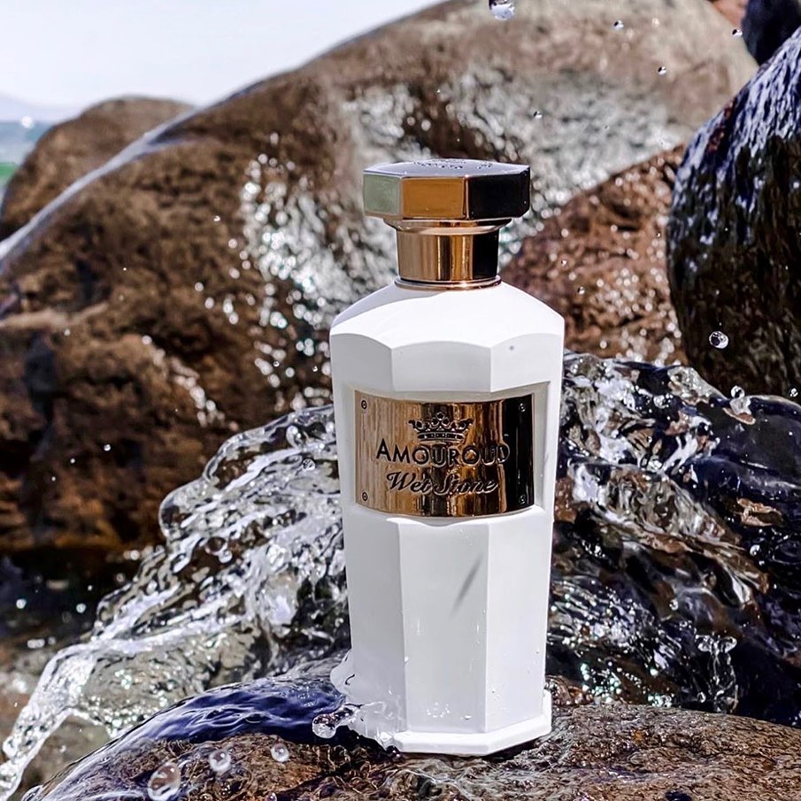 Amouroud Parfums - The sound of water cascading over jagged rocks as it descends, carving it’s way through a frozen landscape, Wet Stone evokes the visceral power and magnificence of a mountain waterf...