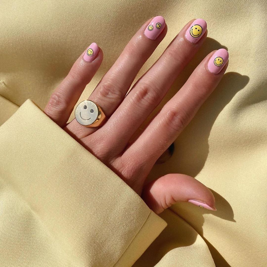 Ciaté London - We couldn’t just pick one for our #ManiMonday inspo 😍 courtesy of #CiatexSmiley #SmileOn nail stickers ☺️💅🏼 #regram #ciate available @asos @asos_faceandbody
