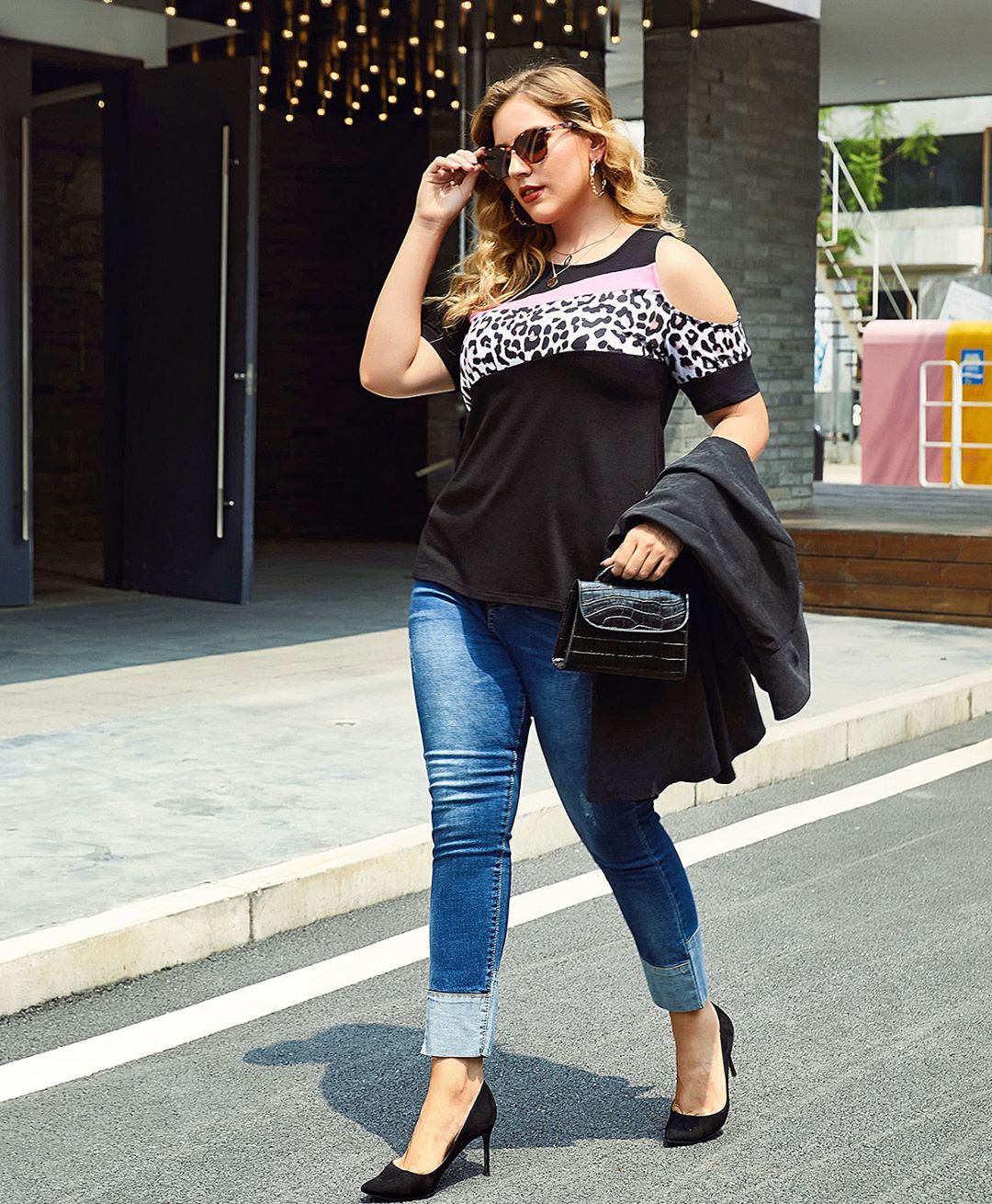 Rosegal - Open Shoulder Plus Size Top⁣
⁣
Please search ID:468285702 on Rosegal.com if you like.⁣
Use Code: RGH20 to enjoy 18% off!⁣
#rosegal #plussizefashion #Rosegalcurvygirl #curvygirl⁣
Note: How to...