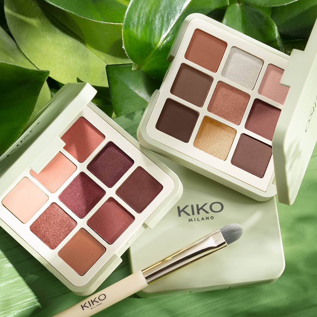 Kiko Milano Russia - Три вида покрытия, два варианта оттенков 😍
⠀
Палетка теней GREEN ME EYESHADOW PALETTE состоит из 9 оттенков с матовым, перламутровым и металлическим финишем ✨ Она подойдет как для...