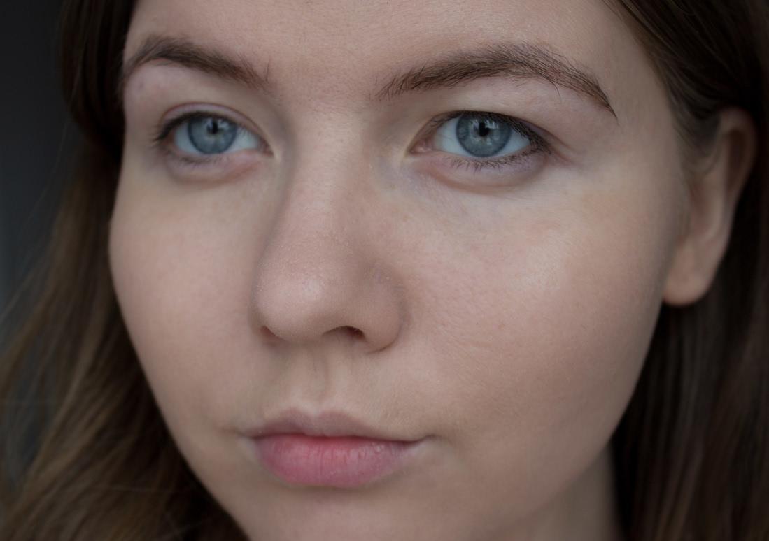 13 оттенков. 13 оттенков. Bernovich sparkle свотчи. Карандаш стеллари красный. 35 красный янтарь.