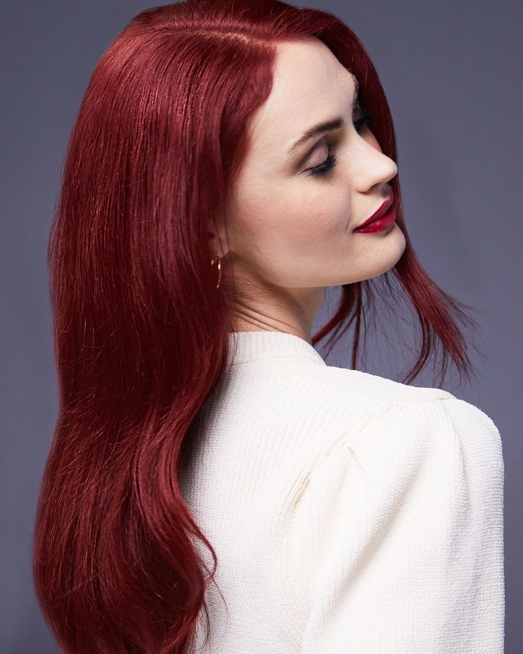 Schwarzkopf International - Stand out from the crowd with Brillance Cashmere Red ❤️ #schwarzkopf #createyourcolor #togetherfortruebeauty #lookgoodtogether #brillance #haircoloration #haircolor #red #r...