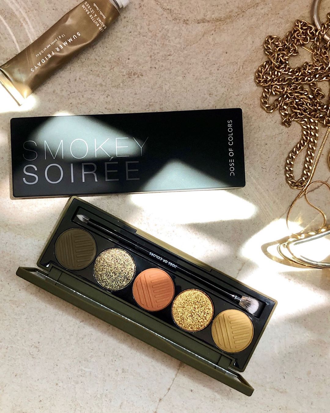 DOSE of COLORS - UPPING OUR MAKEUP GAME WITH GOLD & OLIVE TONES ✨
⠀⠀⠀⠀⠀⠀⠀⠀⠀
#DoseOfColors #CuttingEdgePalette #EyeshadowPalette #Heartbreaker #LiquidLipstick #CrueltyFreeBeauty #MakeupEssentials