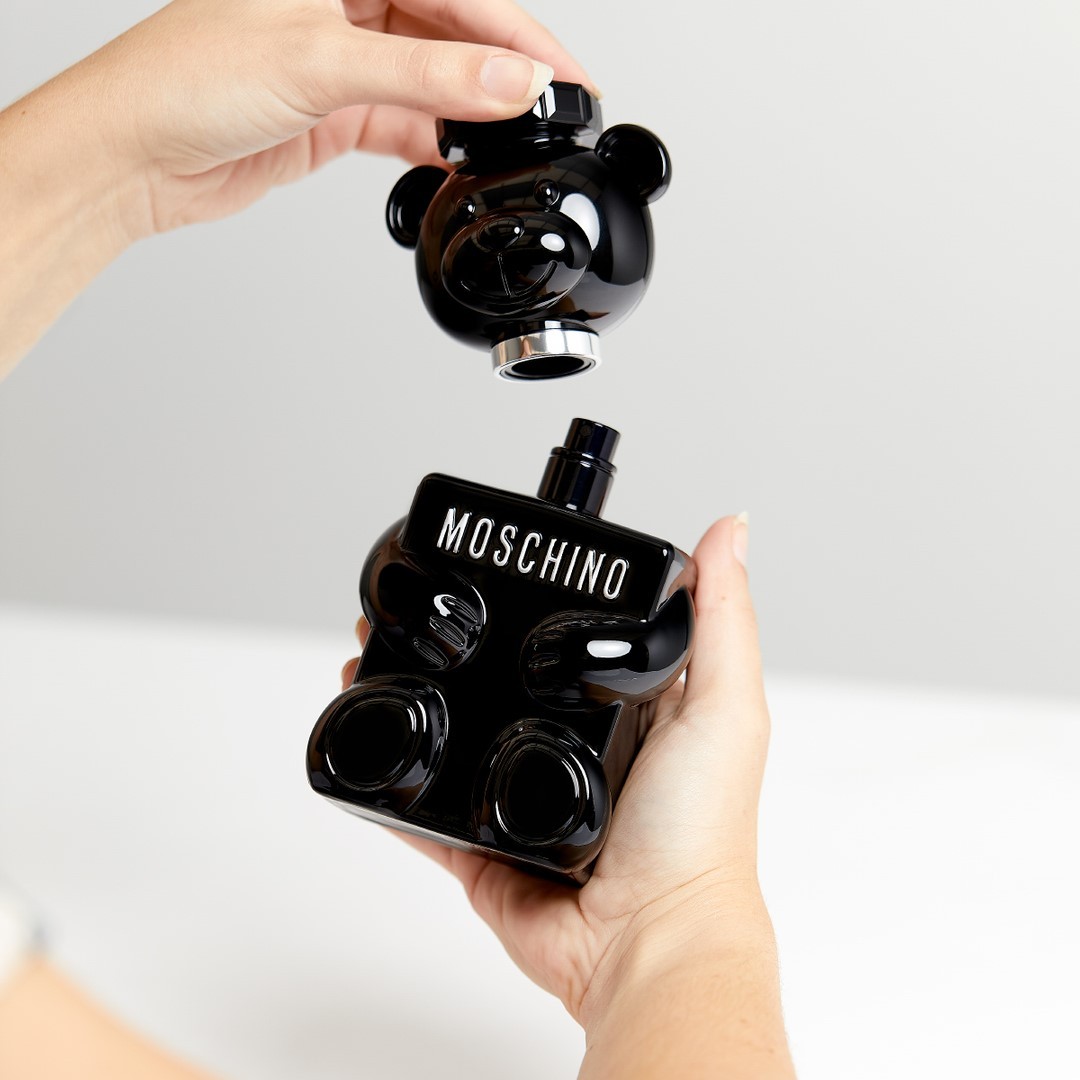Escentual - Are you missing spritzing fragrance? We are too! ⠀⠀⠀⠀⠀⠀⠀⠀⠀
⠀⠀⠀⠀⠀⠀⠀⠀⠀
Head to our bio and click blog to see our fragrance review for @Moschino Toy Boy.⠀⠀⠀⠀⠀⠀⠀⠀⠀
.⠀⠀⠀⠀⠀⠀⠀⠀⠀
.⠀⠀⠀⠀⠀⠀⠀⠀⠀
.⠀⠀⠀⠀⠀...