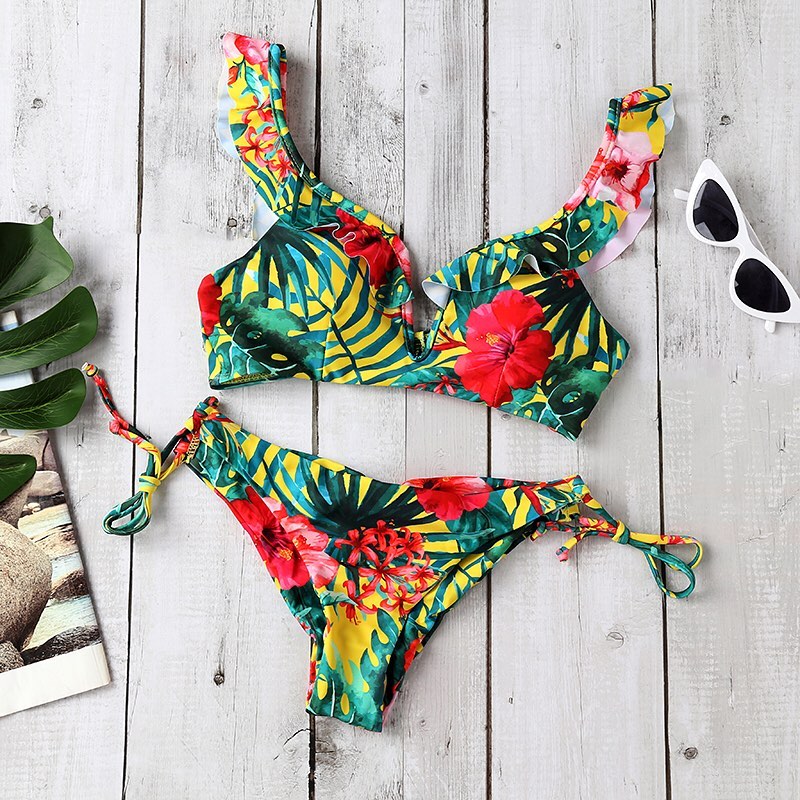 Chic Me - Palm Leaf Print Ruffles Bikini Set
🔍"CY19004"
Shop: ChicMe.com

#chicmeofficial #fashion #style #chic #fashionmoment