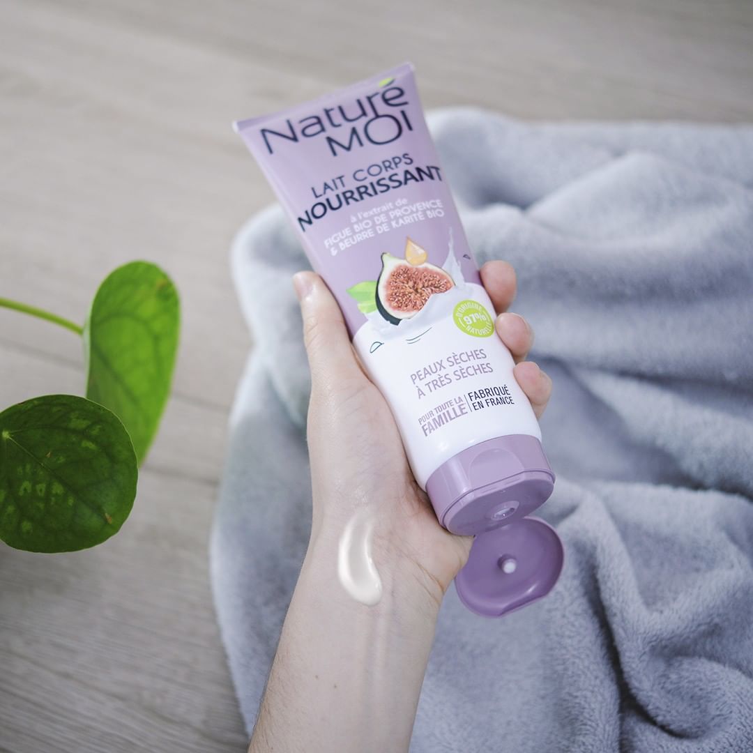 Naturé Moi - Après la douche, hydratez votre peau sèche en profondeur. ✨
Avez-vous adopté la texture si légère et non grasse de notre lait corps ? 😍
.
.
#naturémoi #naturemoi #douche #hydrater #...