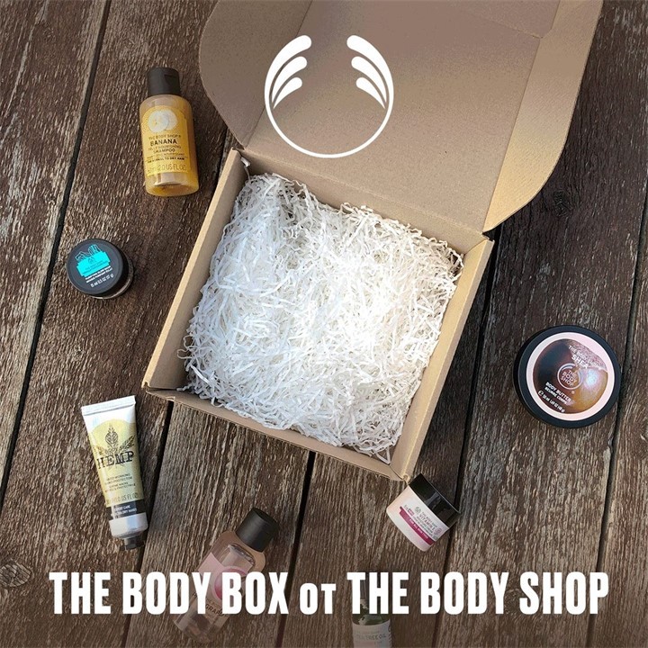 The Body Shop - А ты успела затестить новый бьюти-бокс #TheBodyBox?🎁
⠀⠀⠀⠀⠀⠀⠀⠀⠀
Кстати, количество коробочек сильно ограничено, поэтому поторопись😉. Внутри ты найдешь продукты-бестселлеры для лица, тел...