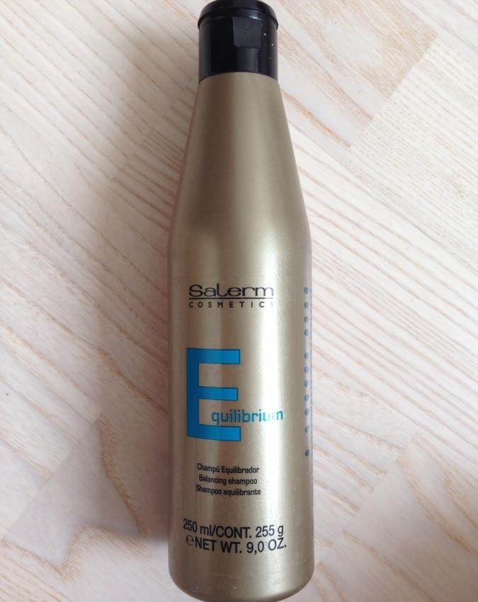 Легенды от Salerm. Equilibrium Balancing Shampoo and Salerm21 Leave-in Conditioner