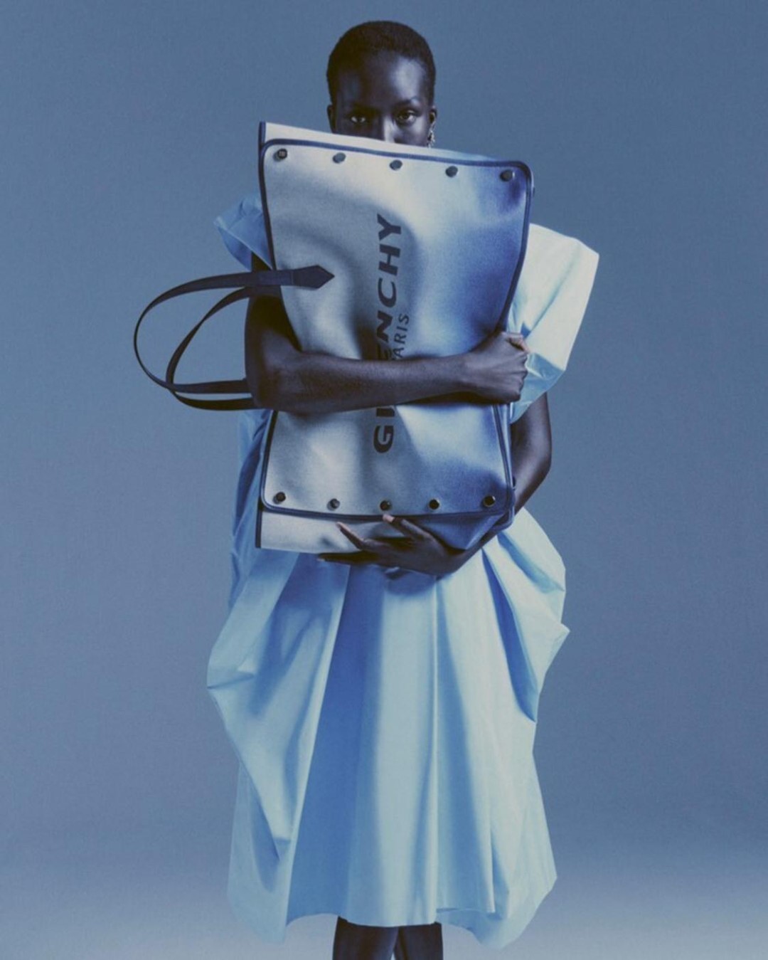 A N T O N I O L I . E U - @givenchyofficial hug me