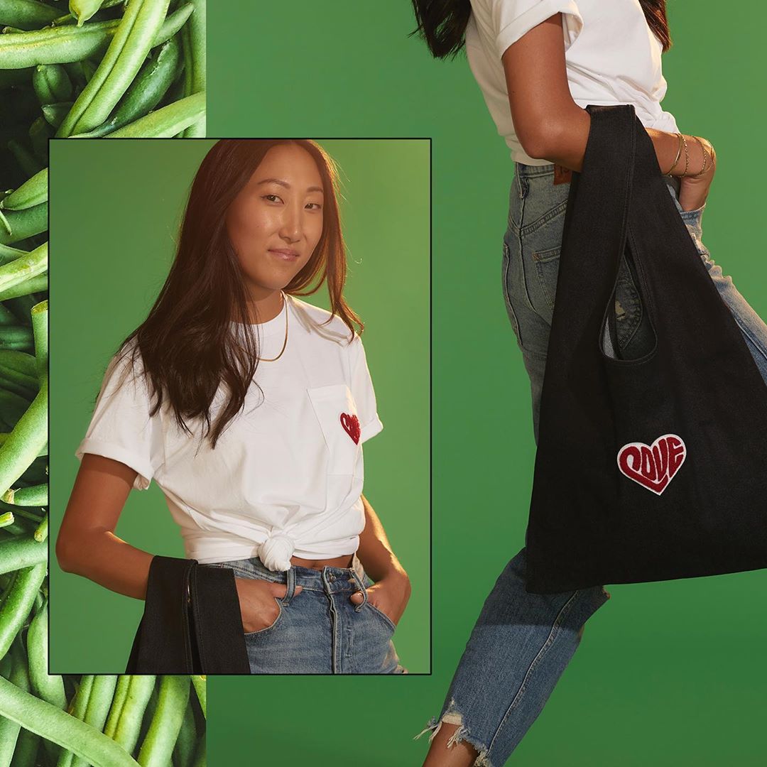 Michael Kors - Love is all you need: Lisa Slavin, Director of Global Merchandising for MMK Accessories, with the LOVE Tote. #WatchHungerStop #TeamKors

“Food is the ultimate form of love. It brings pe...