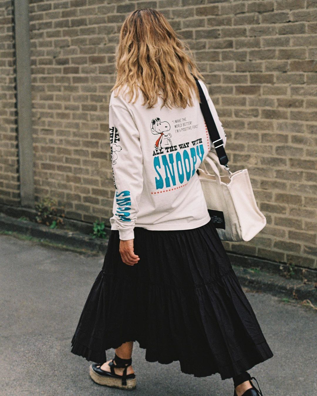 Marc Jacobs - Kasper wears THE Peanuts Long Sleeve T-Shirt.

Photographed by @AlexandraGordienko
Styled by @EmersonDanielle

July 30, 2020 in London, England