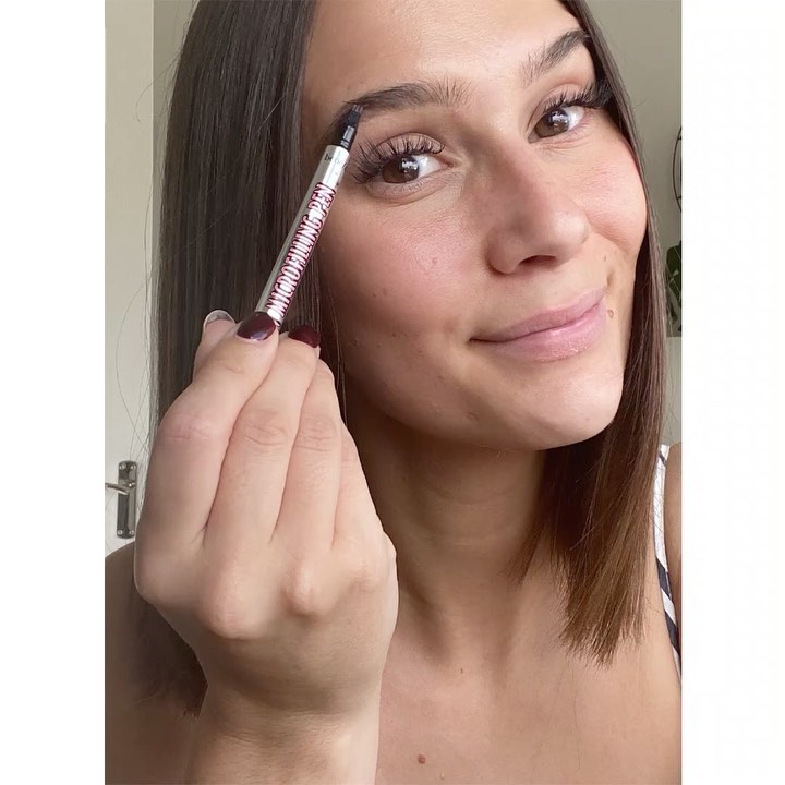 Escentual - We're giving you the chance to #win all of our team's favourites this month, worth over £400. 😱😍
⠀⠀⠀⠀⠀⠀⠀⠀⠀
To Enter:
 
1) Follow @Escentual
2) Comment what your current beauty favourite is...