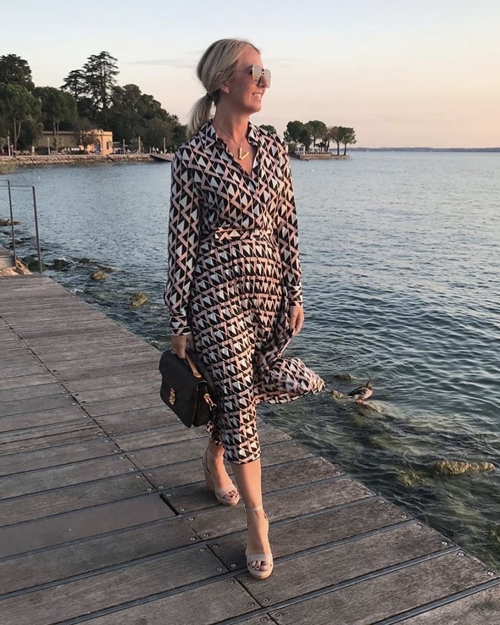 Bata Brands - Get inspired by @fillenburg_vanessa’s rocking lakeside outfit, pairing a long-sleeved dress with neutral toned #BataShoes. 
.
.
.
.
.

#Heels #ootdfashion #Stylish #Shoes #ShoesLover #Su...