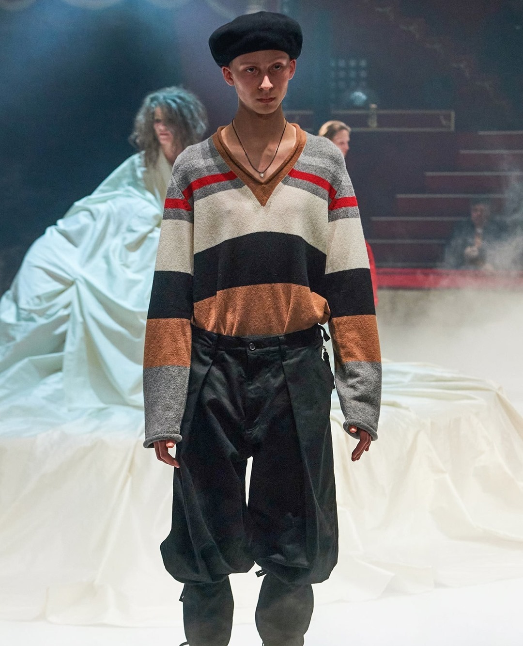 A N T O N I O L I . E U - Runway look: @undercover_lab black cotton pants with front pleats