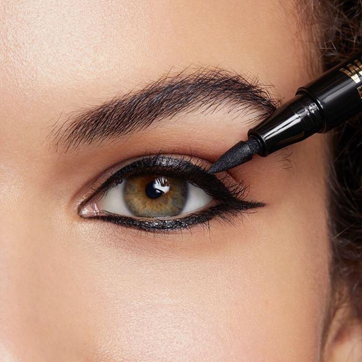 Xpressions Style - Enhancing eyes with a precise wing or flick used to be the ultimate beauty challenge. No longer! Wonder Wing Liner is an innovative felt tip #eyeliner that quickly gives a perfect,...