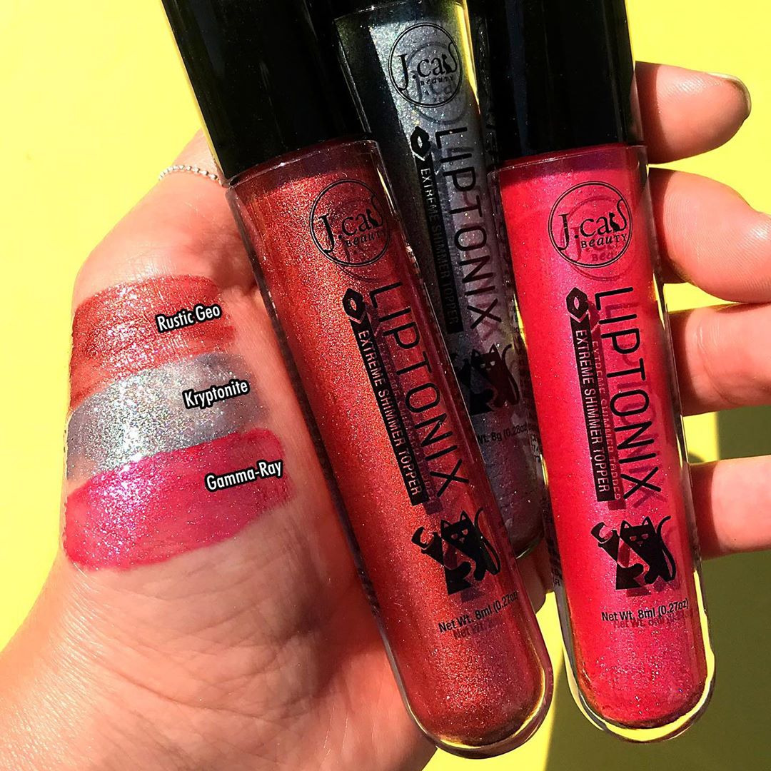 J. Cat Beauty - Lip Toppers that are literally out of this world❤️👽
.
.
.
#jcat #jcatbeauty #liptonixextremeshimmertopper #lippies #lipgloss #liptopper #beauty #makeup #lipgloss #shimmer #makeupdolls...