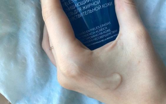 Гель для умывания La Roche Posay Effaclar Purifying Foaming Gel фото