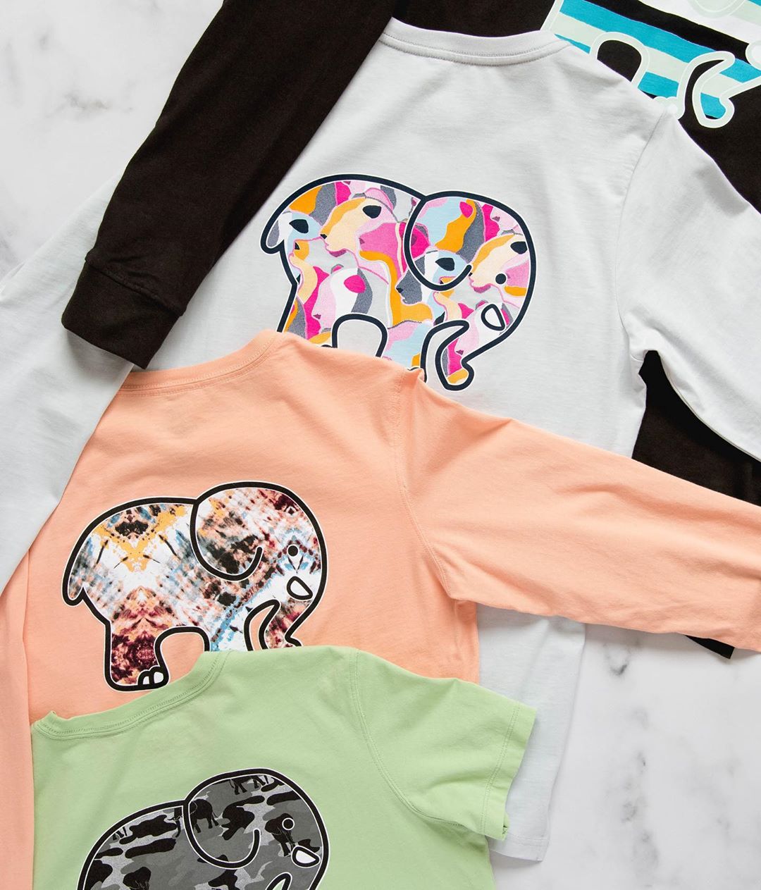 Ivory Ella - Did someone say 100% organic cotton? Our super soft long sleeve tees are made with only the best materials and lots of love 💖 Shop above. #IvoryElla #Fall2020 #GoingPlaces