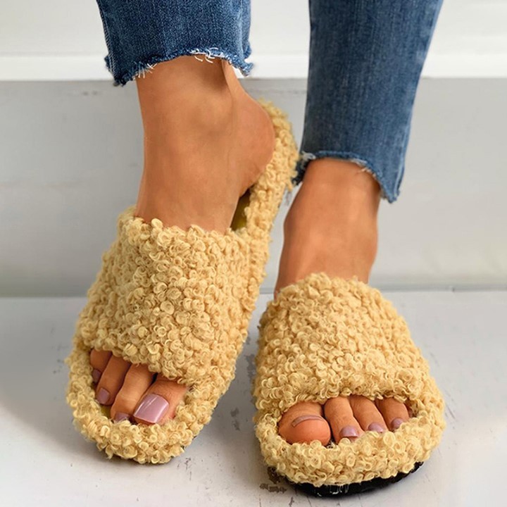 Joyshoetique - Fluffy Toe Post Casual Slipper 🔥⁠
Search🔍:[LZT2971] ⁠
👠www.joyshoetique.com👠⁠
⁠
 #fashion #schuhe #ootd #style #schuhliebe #shoes  #streetstyle#love #stylish