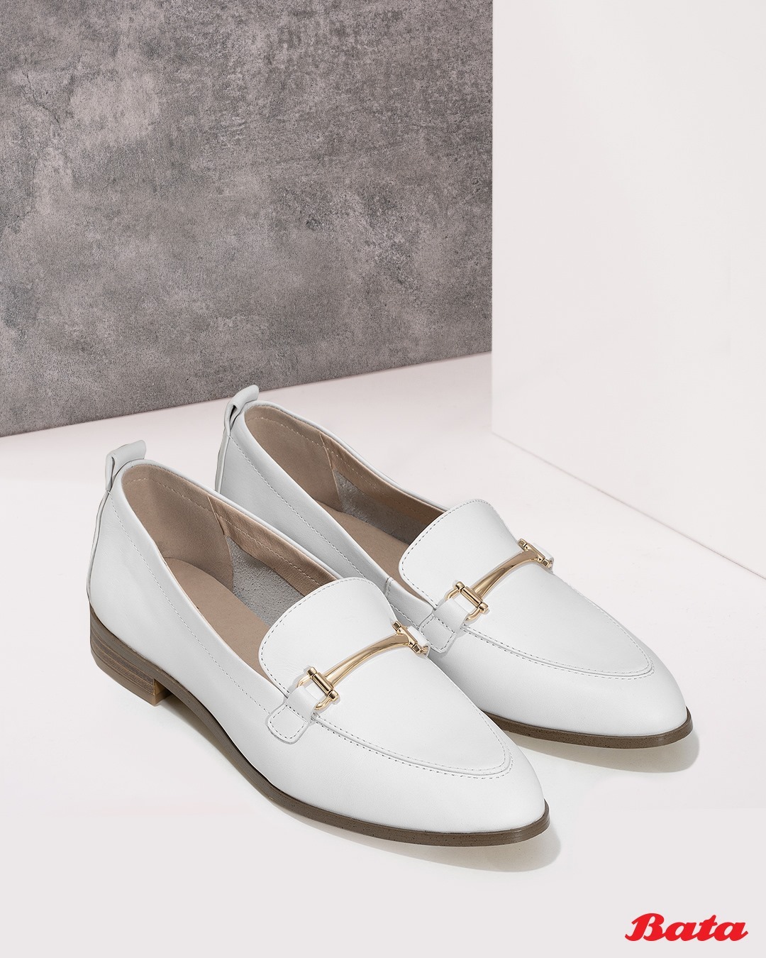 Bata Brands - Clean, bright, white loafers will class up any outfit, especially if it’s made up of beige and nude tones. 
.
.
.
.
.

#BataShoes #Loafers #Detail #ShoesAddict #Stylish #Shoes #ShoesLove...