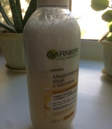 Мицеллярная вода Garnier С Маслами Skin Naturals для снятия стойкого макияжа фото