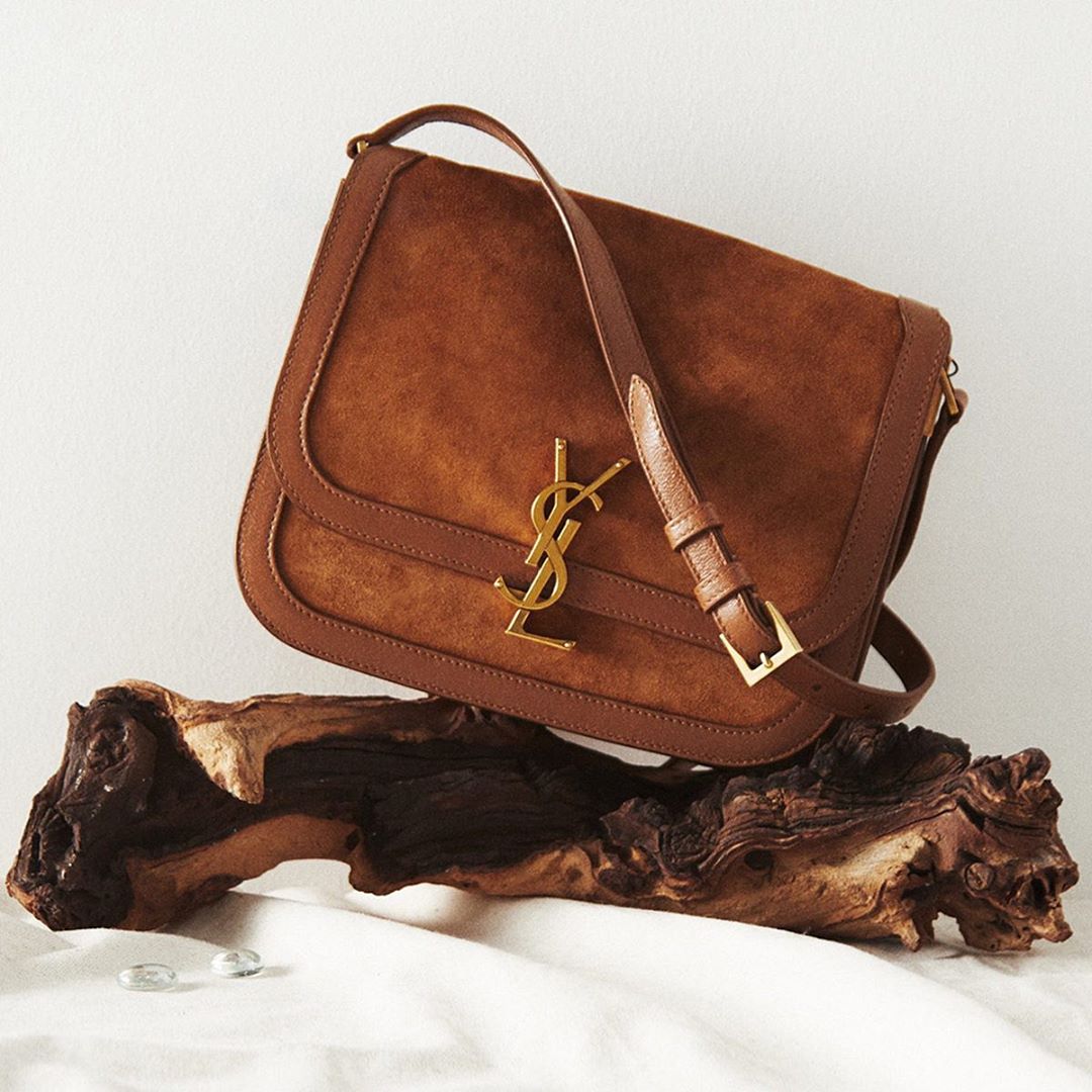 MATCHESFASHION Woman - Smooth silhouettes, sleek logos and the finest materials combine to form our edit of forever bags – these are the pieces to invest in and pass down through generations. 
Head to...