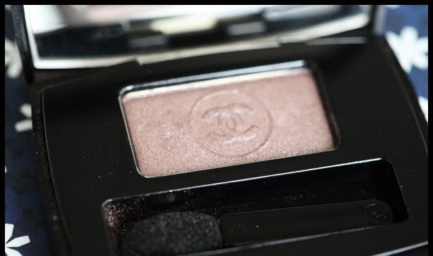 Chanel Ombre Essentielle Soft Touch Eyeshadow 90 Fauve